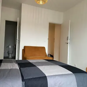  Séjour chez l'habitant Promenade Des France
